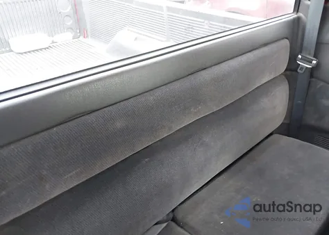 2000 Dodge Dakota Slt/Sport z USA, uszkodzony, nr VIN 1B7GL22X3YS527817